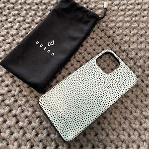 iPhone 12 Pro Max Burga case